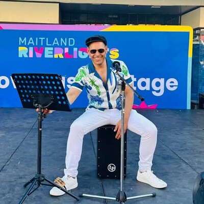 Nic King, singer in Sydney, photo 2