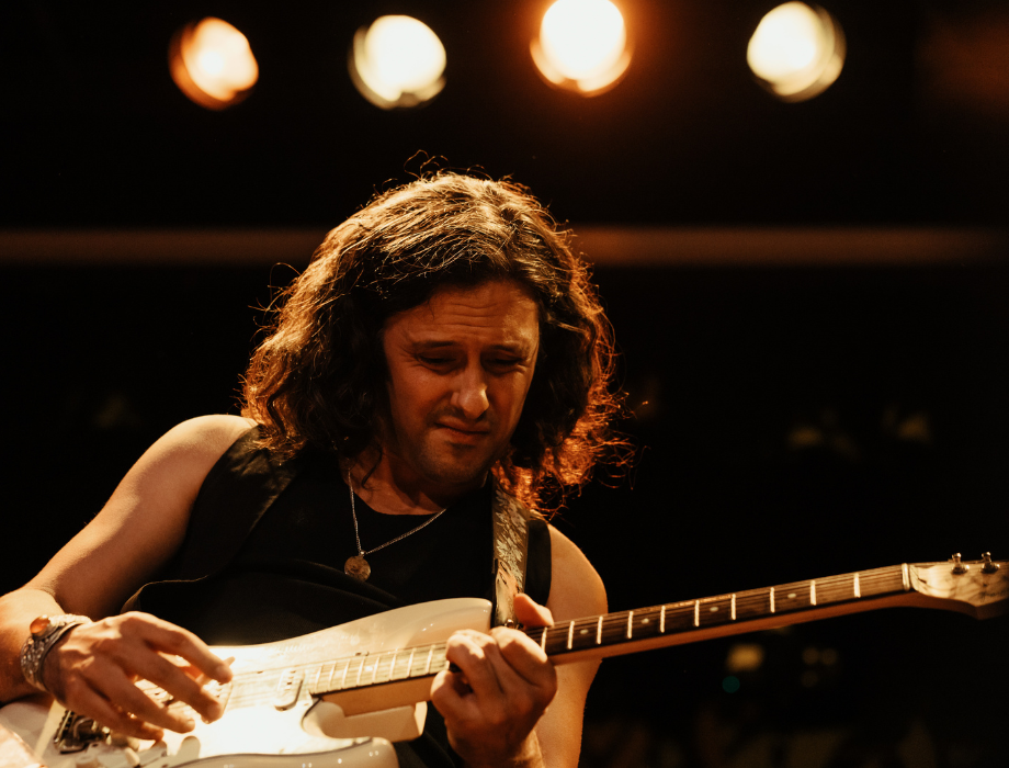 Paul Mason, guitarist in Sydney