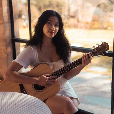 Sandra Pham Music, singer in Sydney, photo 2