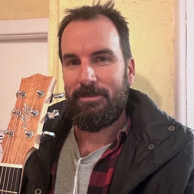 Shaun Baxter, singer-songwriter in Sydney, photo 2