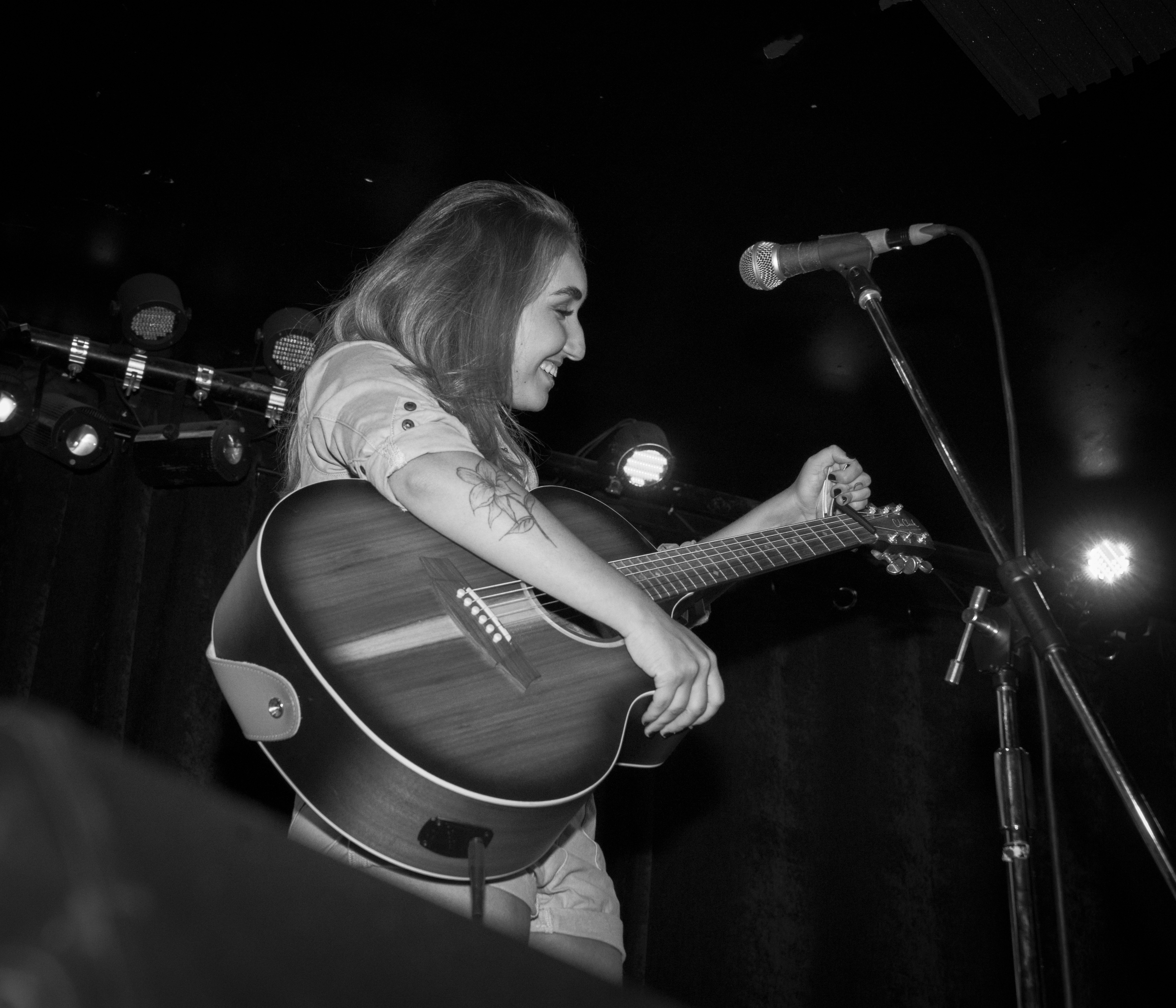 Skyla, folk singer in Sydney