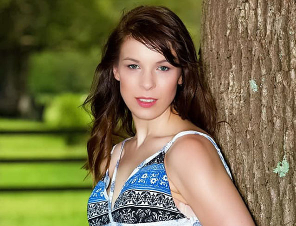 Bonnie, musical soloist in Sydney, photo 2