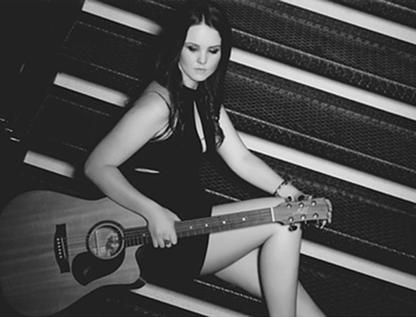 Grace, musical soloist in Sydney, photo 2