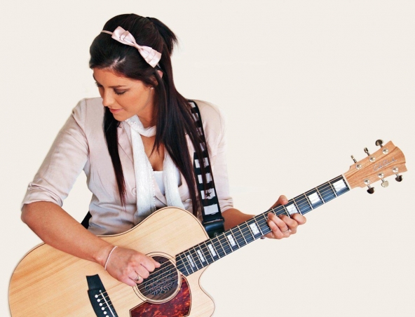 Hayley, musical soloist in Sydney