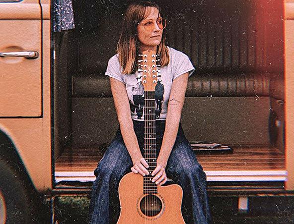 Kristi, musical soloist in Sydney