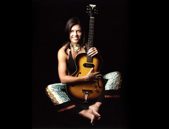 Nicole, musical soloist in Sydney, photo 3