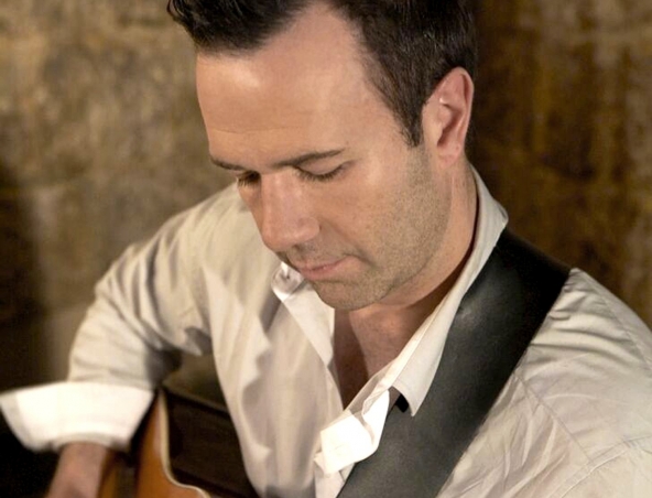 Paul, musical soloist in Sydney