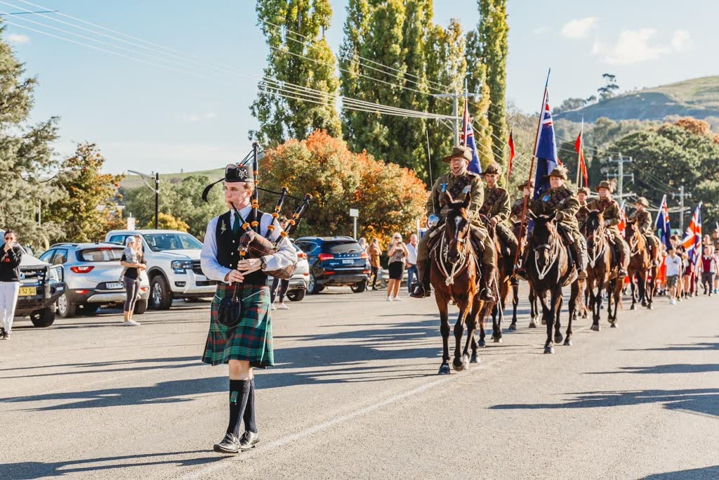 DJC Bagpiping, bagpiper in Sydney, photo 3