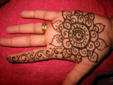 Henna Nights Sydney, body painting in Sydney, photo 2