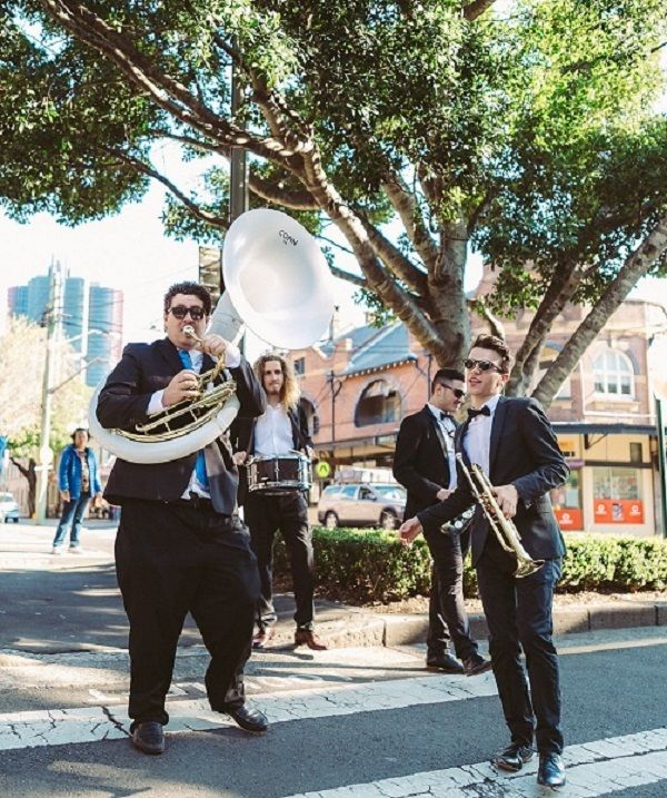 Groove Roving Band, brass band in Sydney, photo 2