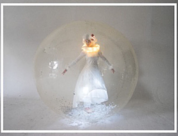 The Spheres, bubbles in Sydney, photo 2