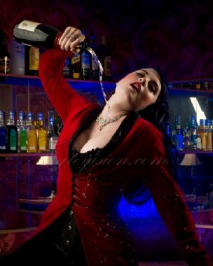 Danica Lee, cabaret dancer in Sydney, photo 3