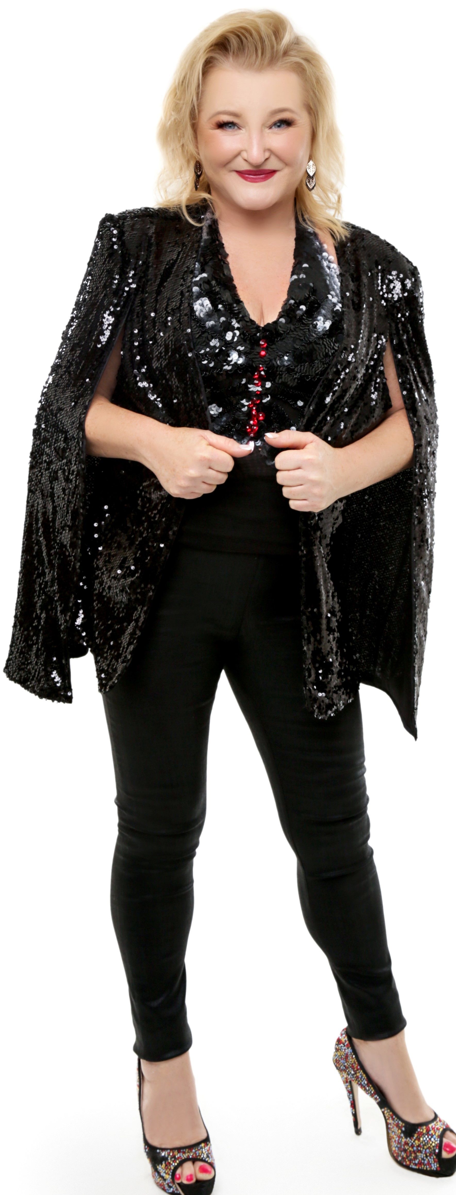 Dorathy Cooper, cabaret singer in Sydney, photo 2