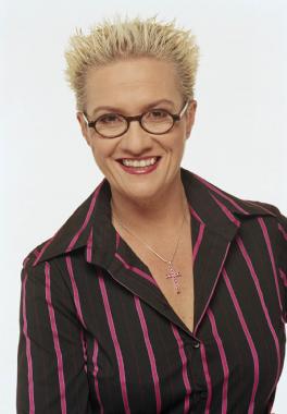 Lisa Crouch, cabaret singer in Sydney