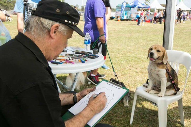 Graeme Biddle, caricaturist in Sydney, photo 3