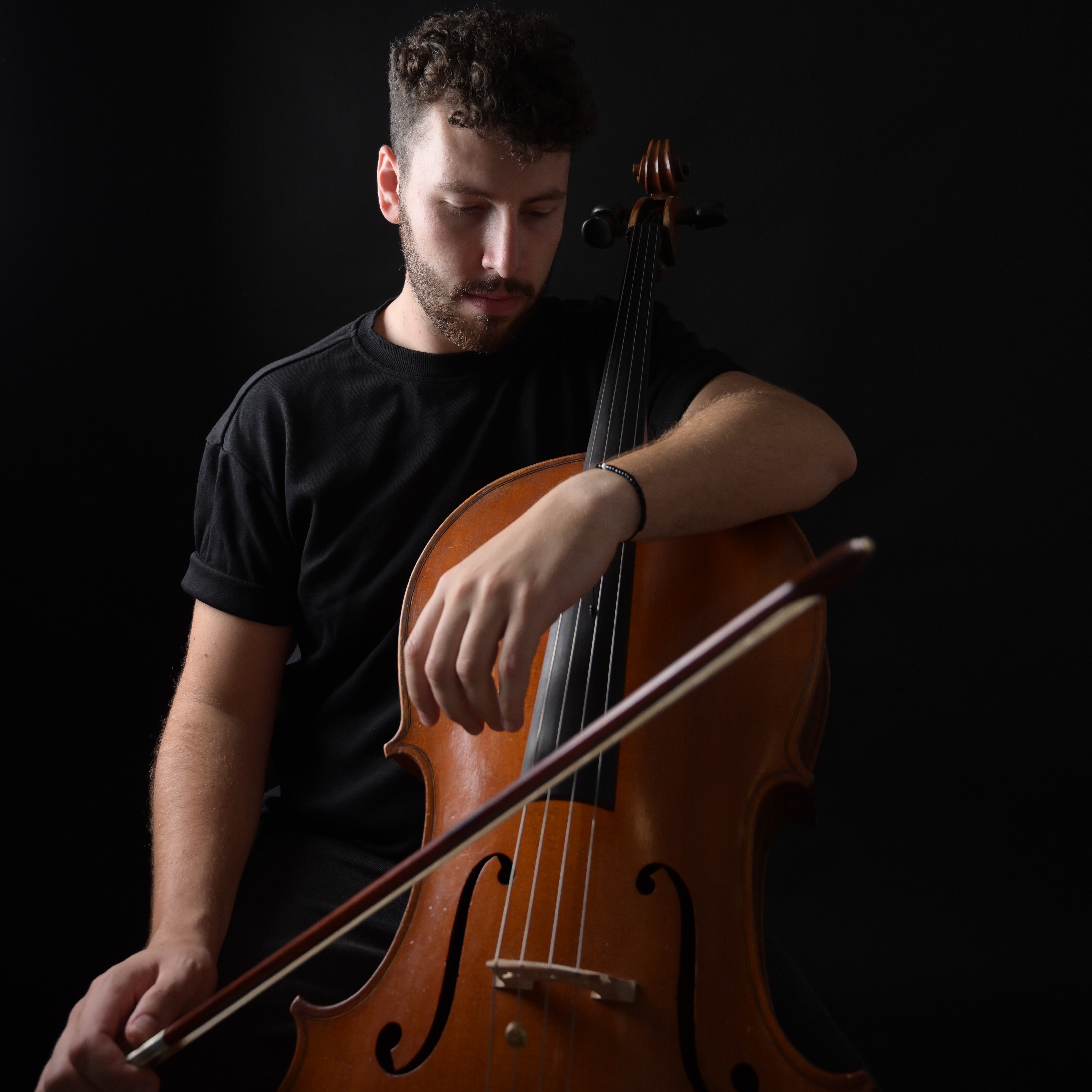 Dominic Blanchard, cello player in Sydney