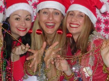 Santa Betty's, christmas carolers in Sydney