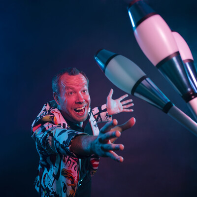 Corporate Juggling Workshops Sydney, juggler in Sydney, photo 2