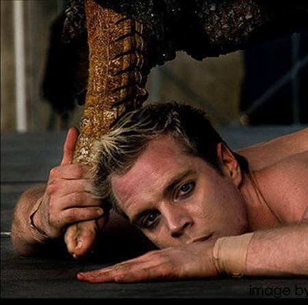 Contortion - Zebastian, contortionist in Sydney
