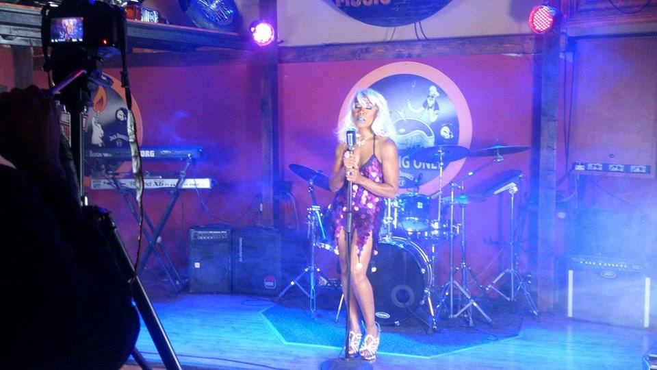 AngeliqueMusic, cover band in Sydney