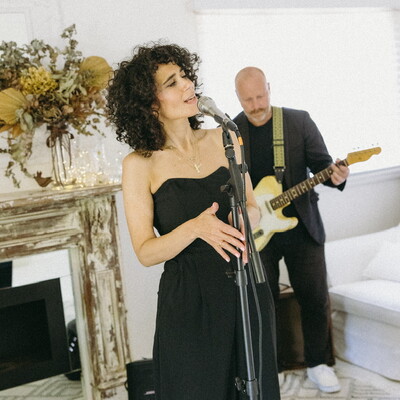 Caviar Club, cover band in Sydney, photo 2