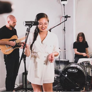 Jasmine Biala Music, cover band in Sydney, photo 2
