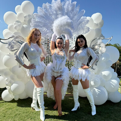 Dynamic Dancers, live in Sydney, photo 2