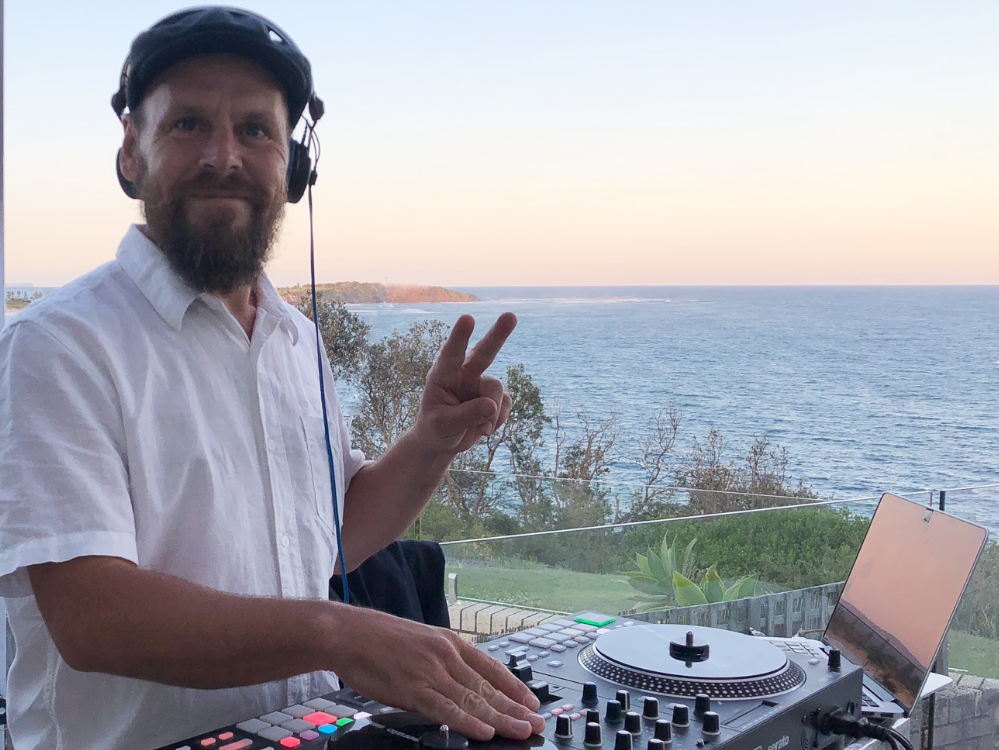 ADi-BEE, dj in Sydney