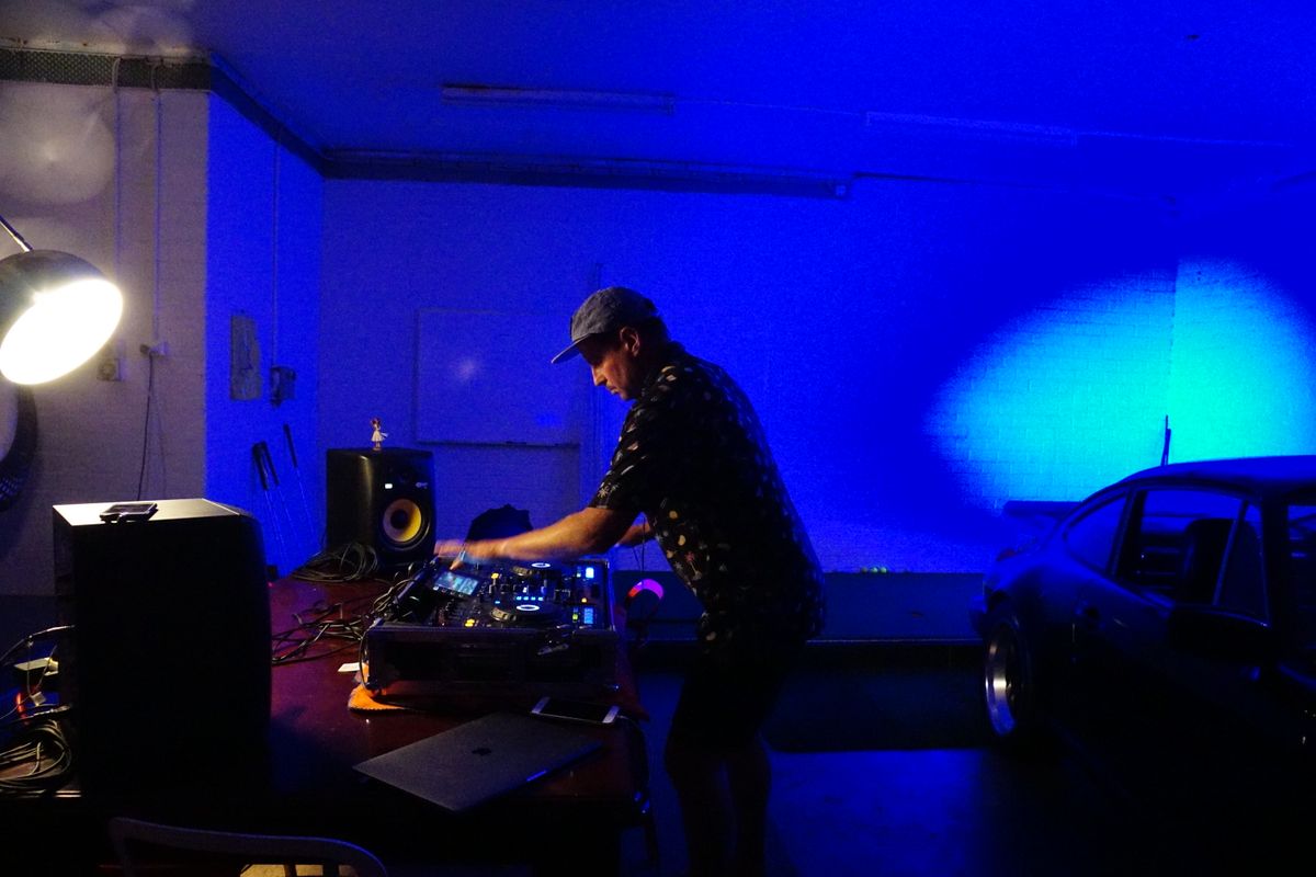 Alex Mac, dj in Sydney