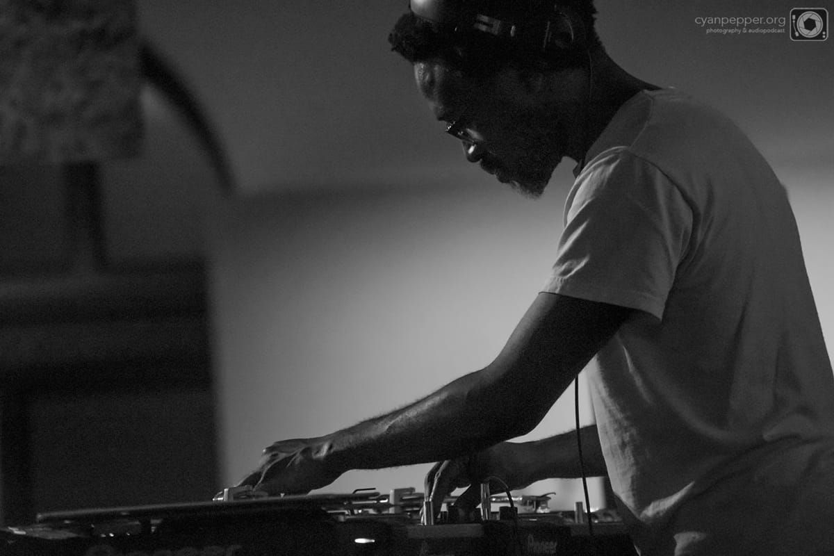 YemiTheCat, dj