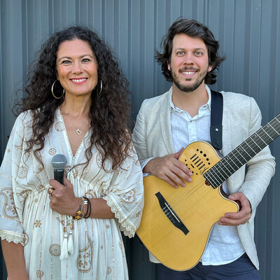 Haido & Ricardo, musical duo in Sydney, photo 2