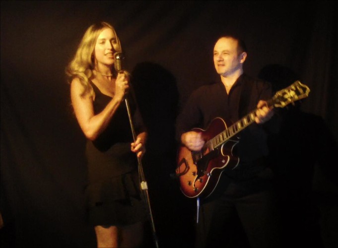 Moonflower, musical duo in Sydney, photo 3