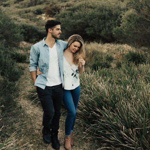 Simon and Lyndell, musical duo in Sydney, photo 2