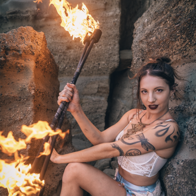 Sophie Elvari, fire performer in Sydney, photo 2