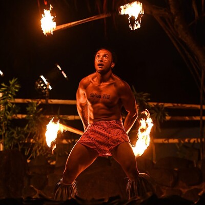 Traditional Fireknife entertainment, fire performer in Sydney, photo 2