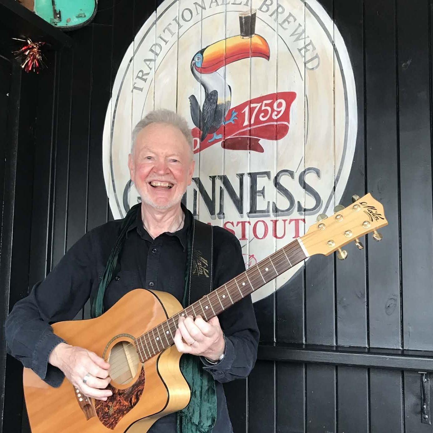 Patrick Brady, folk singer in Sydney, photo 2