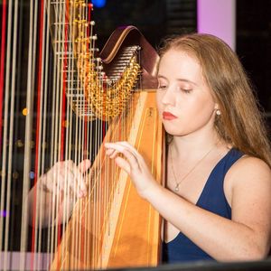 Kate Moloney, harp player in Sydney, photo 2