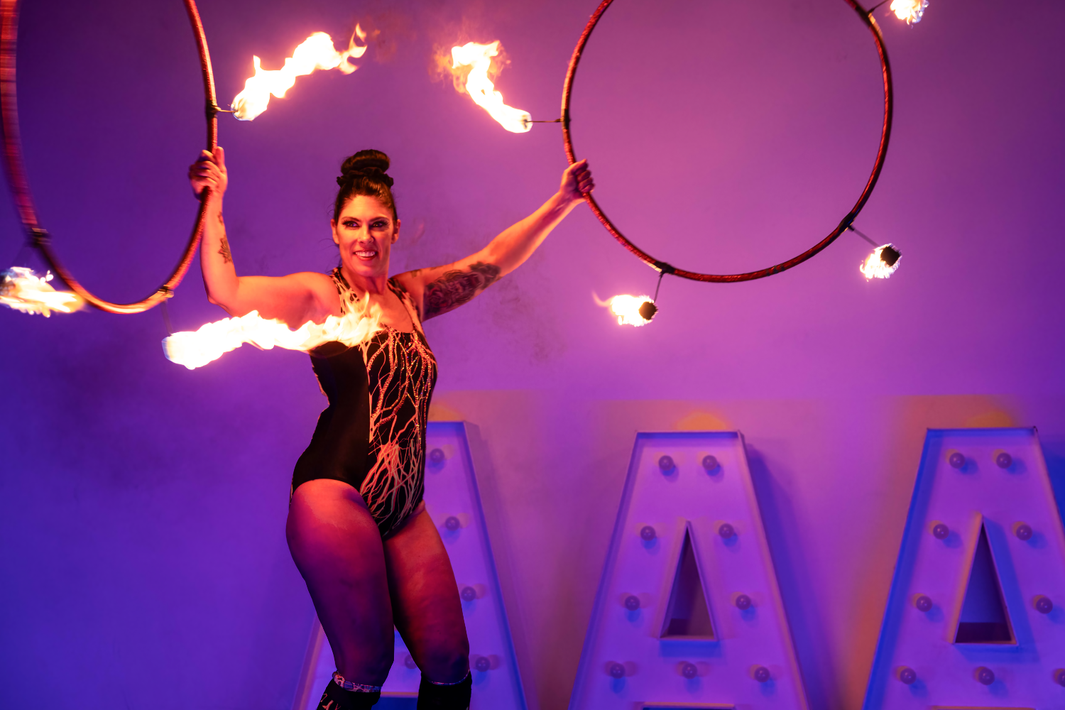Mel Wheeler, hula hoop in Sydney