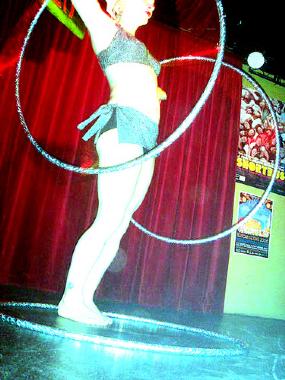 BunnyHoopStar, hula hoop in Sydney