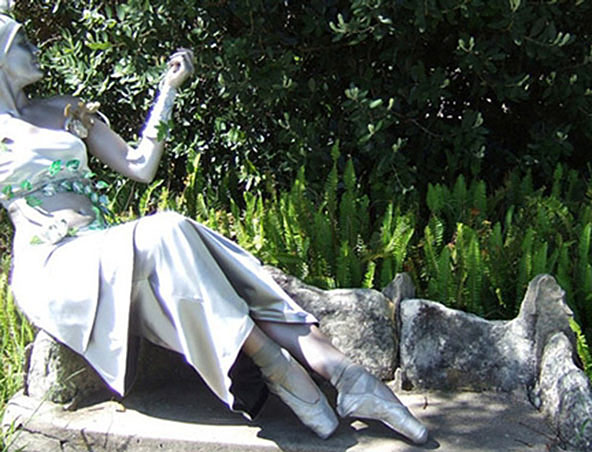 Winter Forest, human statue in Sydney