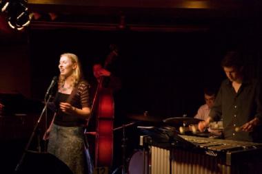 Caroline Davis, jazz singer in Sydney
