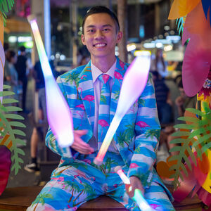 Kenny Cheung, juggler in Sydney, photo 2