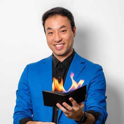 David Ung, magician in Sydney, photo 2