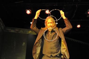 Jon Blakeney, magician in Sydney