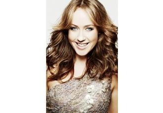 Lizzy Lovette, mc-master of ceremonies in Sydney, photo 3