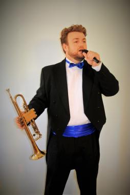 Christopher Booth, musical soloist in Sydney, photo 2