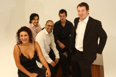 Blue Train, party band in Sydney, photo 2