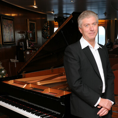 Ray Lemond Music, pianist in Sydney, photo 2