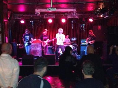Micro, rock band in Sydney, photo 2