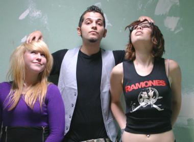 Outlier, rock band in Sydney, photo 2